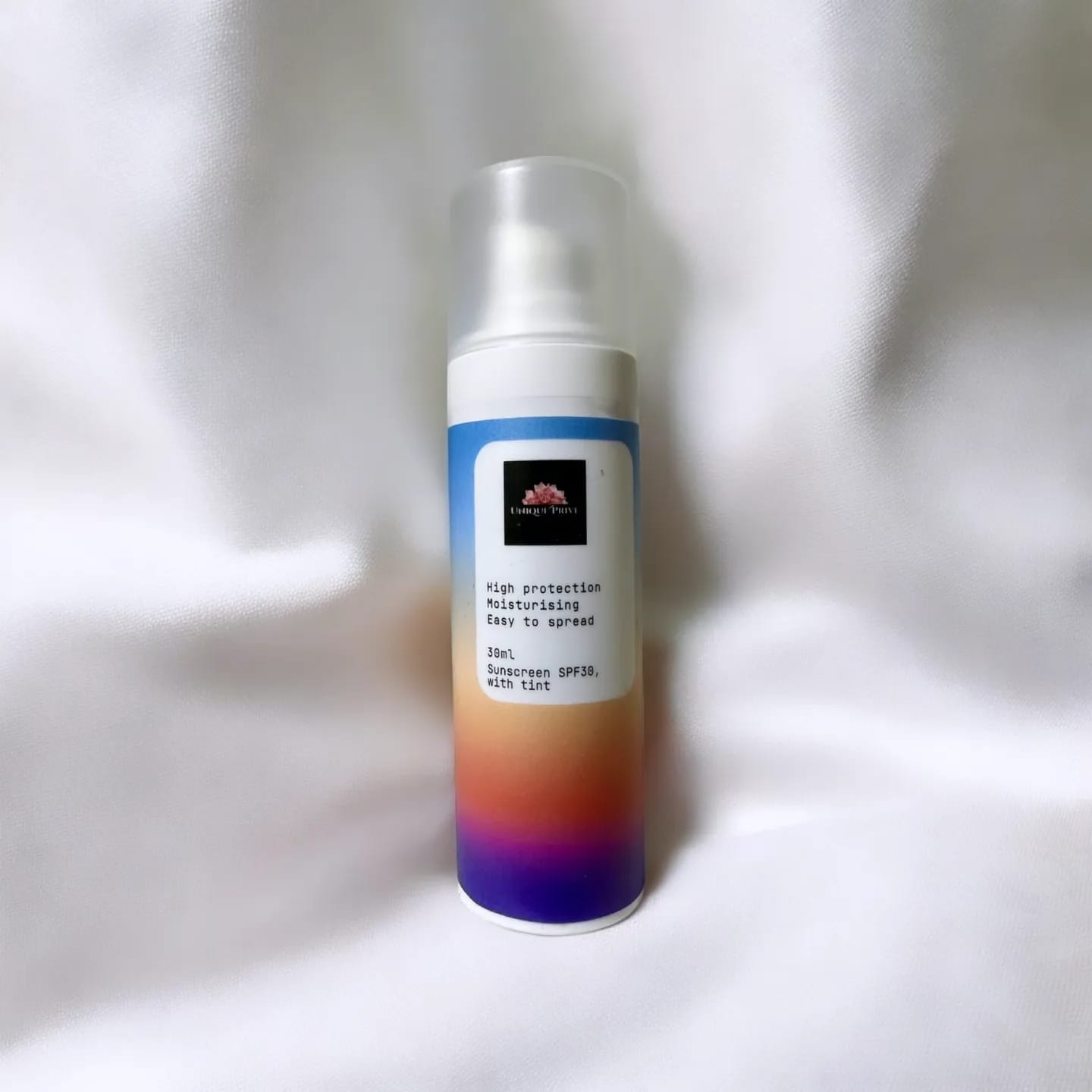 Protetor solar SPF30, com cor 30ml - Unique Privé